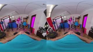 Intense Workout in Gym Sofia Lee 18 - 12 - 2022 - Natural tits