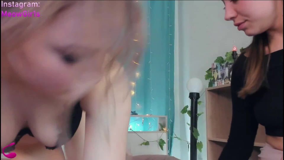 Aventura nocturna apasionada: Exploraciones de belleza seductoras