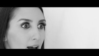 Dr. K. En LA - Natalia Nix