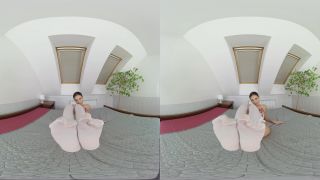 Lilly Bella - Beauty in Stockings - Czech VR Fetish 372 - CzechVRFetish (UltraHD 4K 2021)