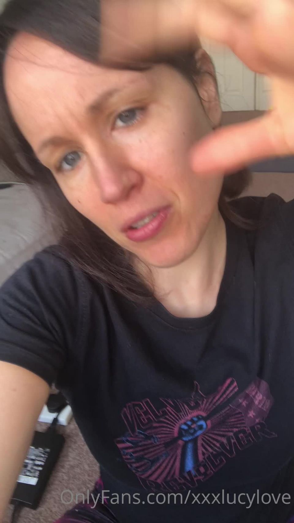 Hot Wife Lucy - xxxlucylove () Xxxlucylove - i have a new twitter account lucyloveuk please give me a follow and help by liking retwee 24-02-2021