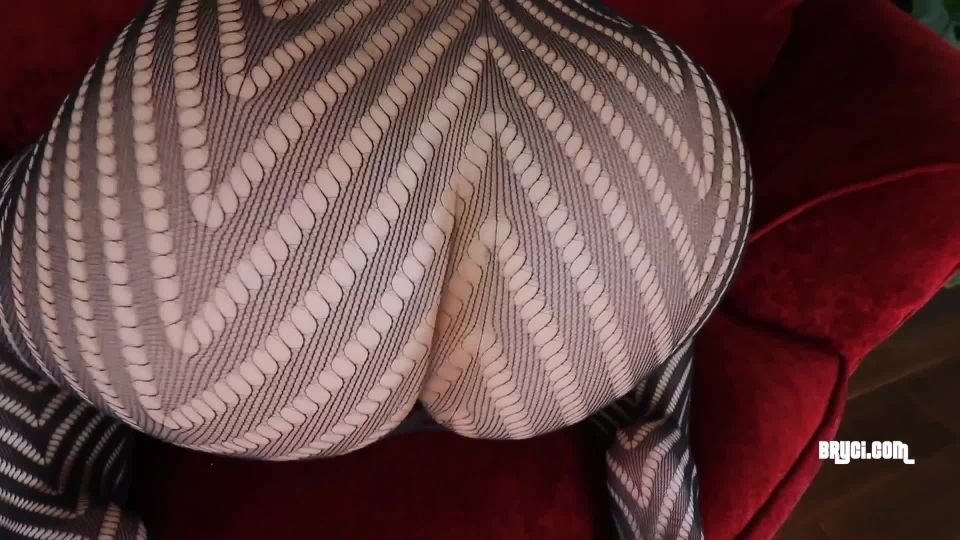 Bryci in Fishnet POV - [MILF porn]