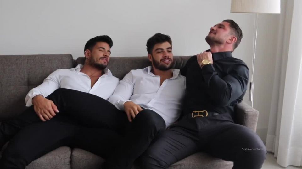 Alejo Ospina, Dato Foland & Daniel Montoya Gay!