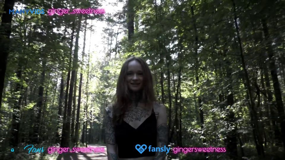 Ginger Jerk Off And Squirting Hard In Public