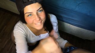 Getting A Wet Blowjob After A Walk In The Park DickForJuicy.