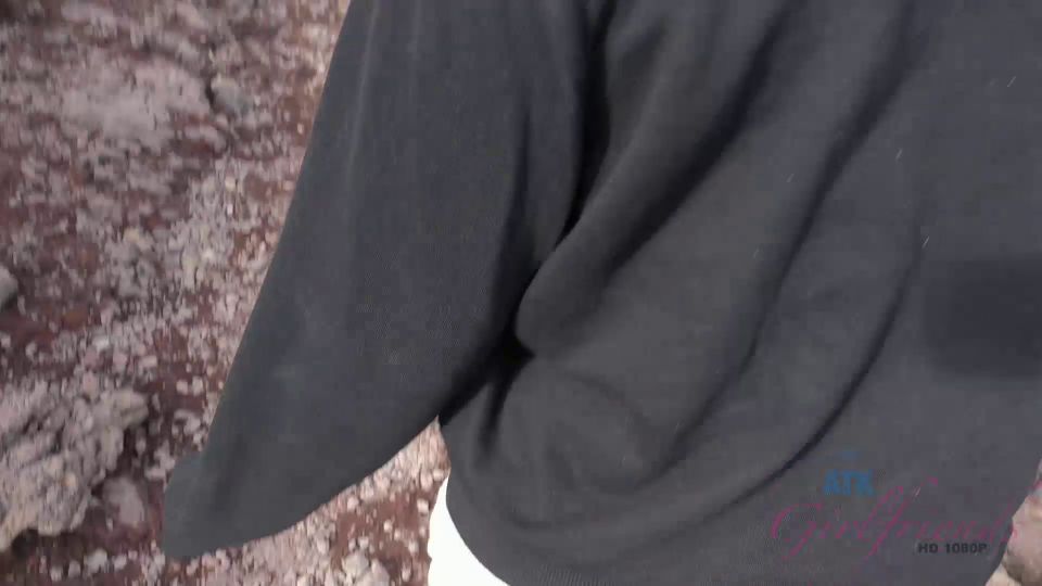 Rina Ellis Hawaii 5 (Porno de sexo lento)