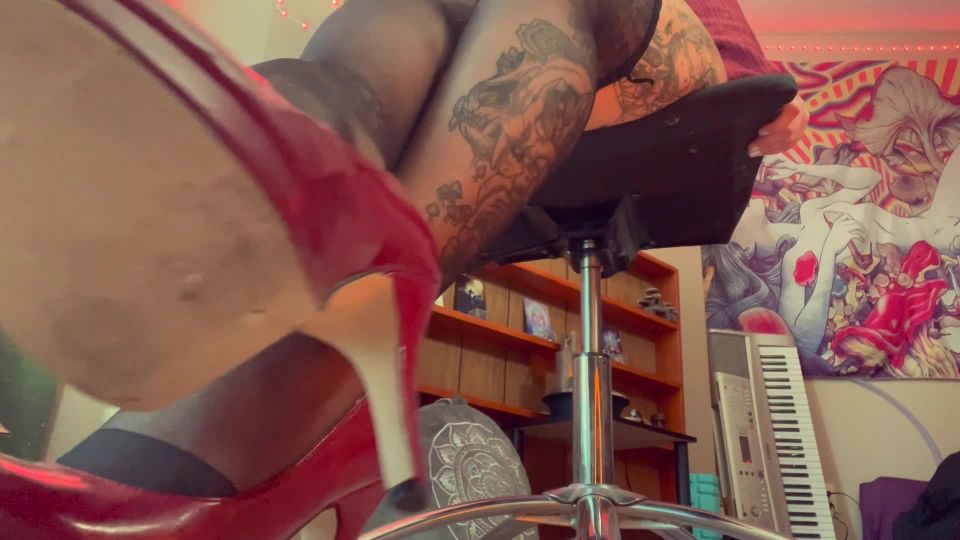 online clip 25 Lusciousx Luci – foot fetish fun and fux | femdom pov | pov naked femdom