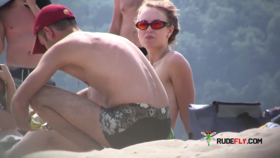 adult xxx clip 35 Sólo un día en una playa nudista local 2 - playas desnudas - porno hardcore anal creampie