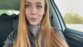 Niki_Davis - Outdoor Quickie mit meinem Massagestab - *