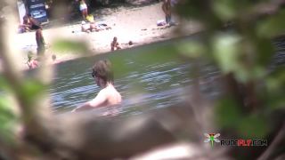 VOYEUR-Brasilian Nude Beach Couple  2