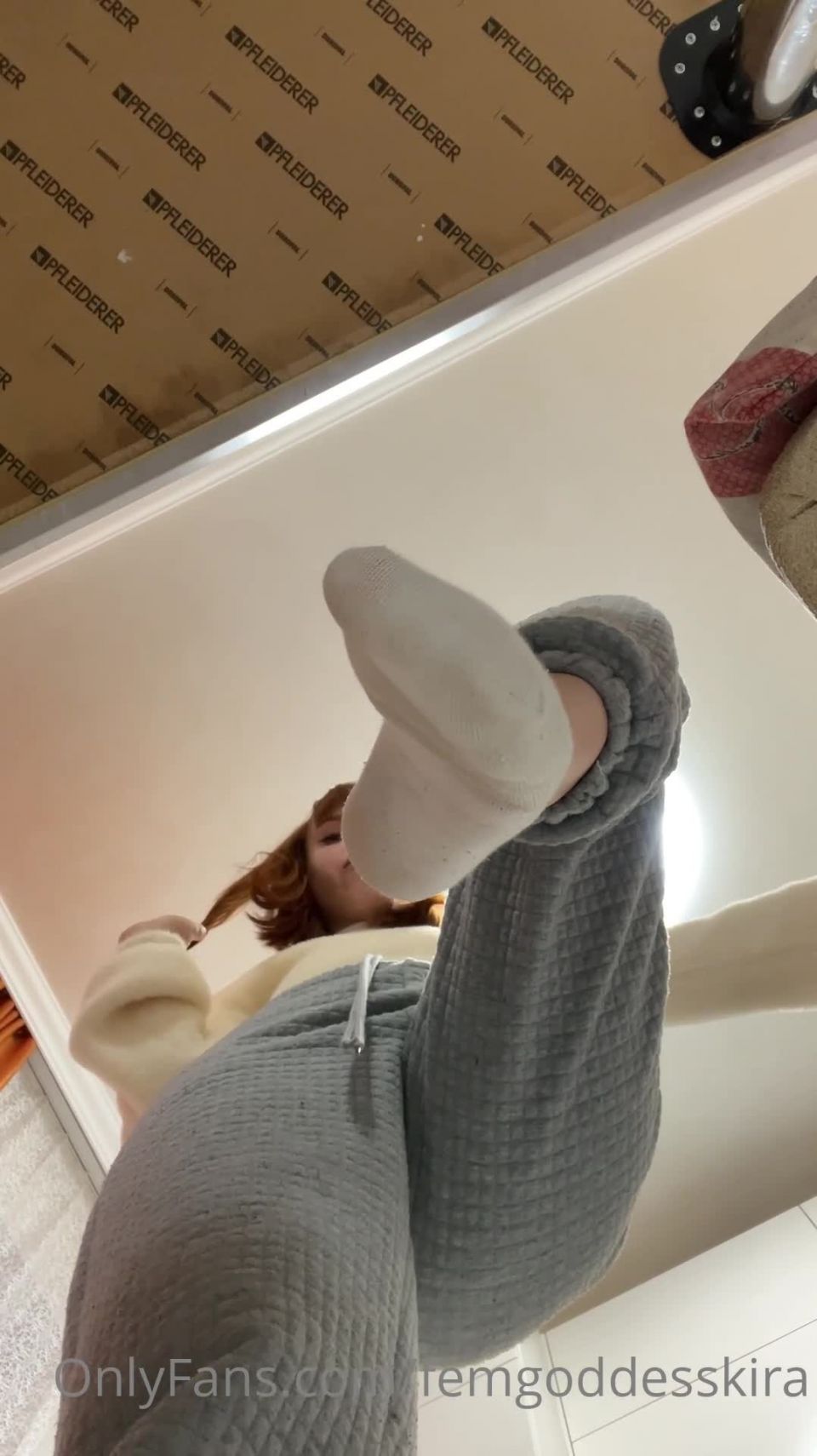 Diosa Kira - femgoddesskira Femgoddesskira - perdedor lamer mi pie 30-04-2022
