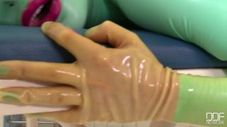 Latex Lucy A Clinic No Other (Bukkake porn)