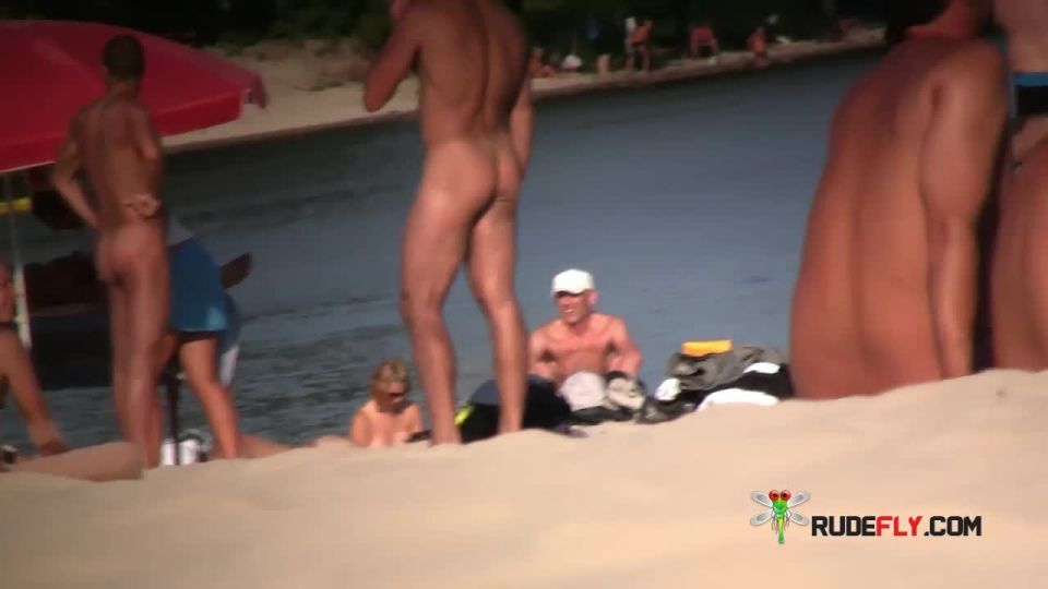 Woman in holydays at the nude strand... 3