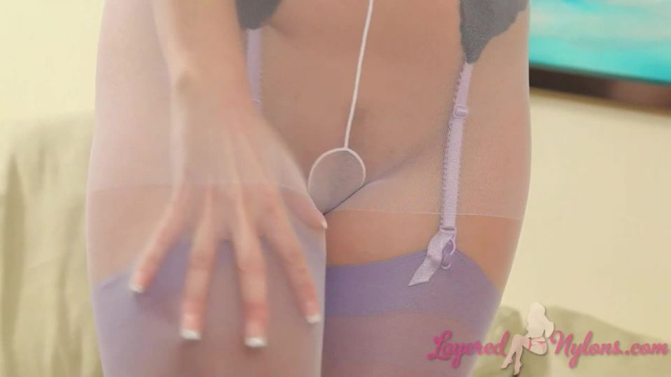 Nylons layered 1017hd 1 (mp4)