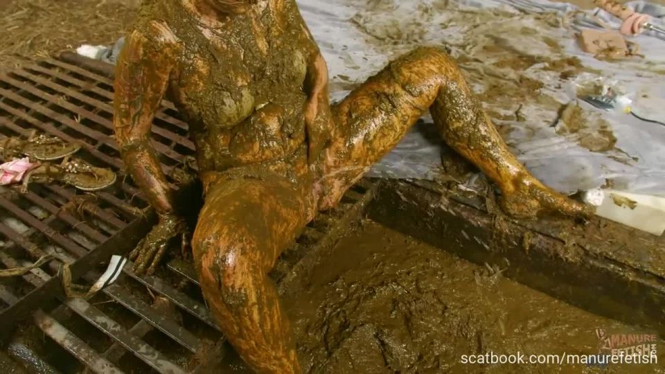 Wicked Betty In The Manure Channel - Slurry bath, Masturbate (HD)