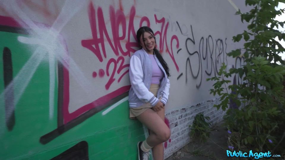Video Daniela Ortiz : The Public Masturbator 1080p FullHD