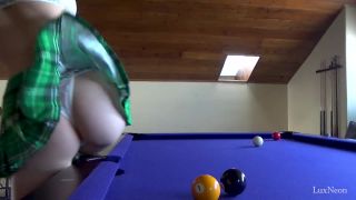 gratis porno video 48 adolescente  Lux Neon – STRIP POOL wSLUT  adolescentes