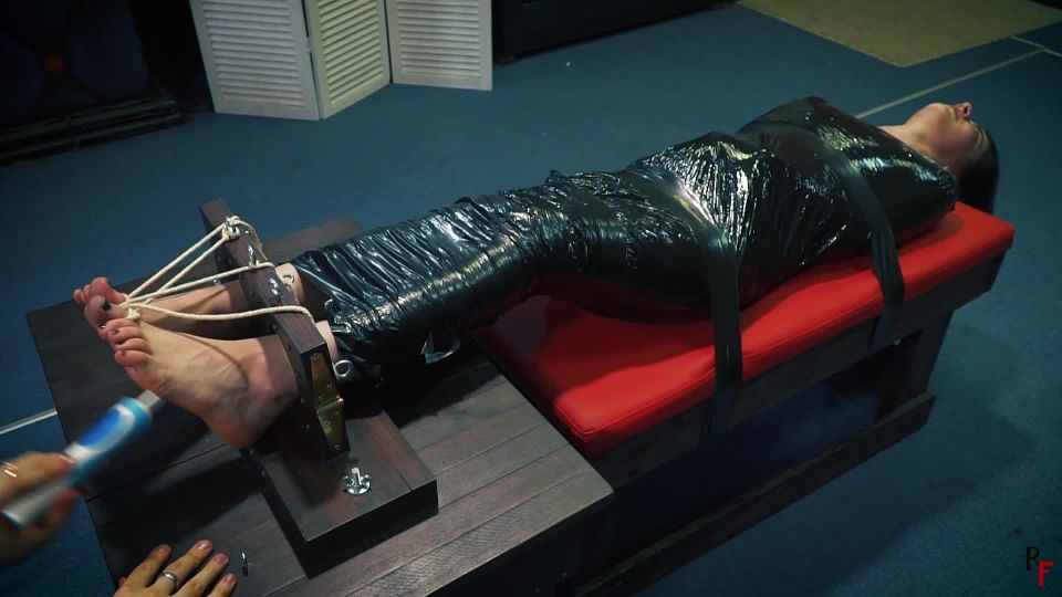 clip 46 lesbian hardcore oral feet porn | Hysterical mummification tickling of Angela in stocks | hd