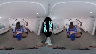 Training Session - Alina Lopez Smartphone - (Virtual Reality)