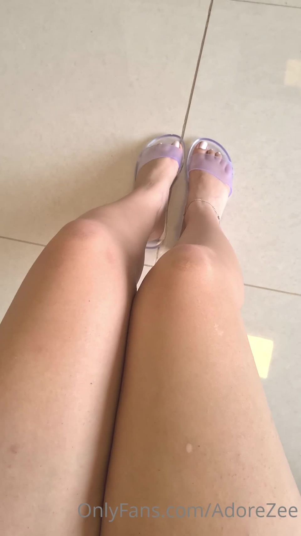 AdoreZee () Adorezee - dangling my new transparent sandals who wants to see it full of cum after a nice footjob 17-01-2022