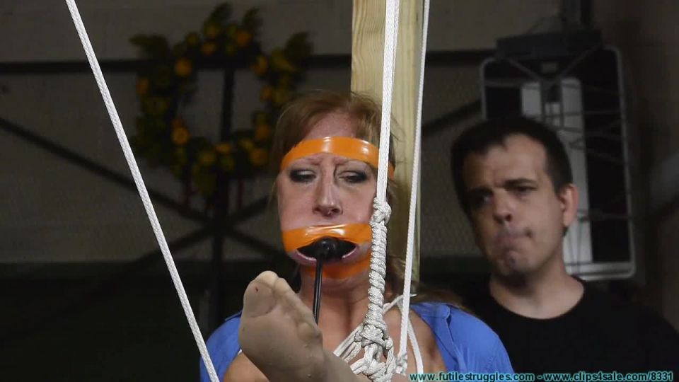 gratis video en línea 36 Cruel Gags y Crotchrope para Crystal Frost Parte 2 - bdsm - bdsm porno Bdsm mamada