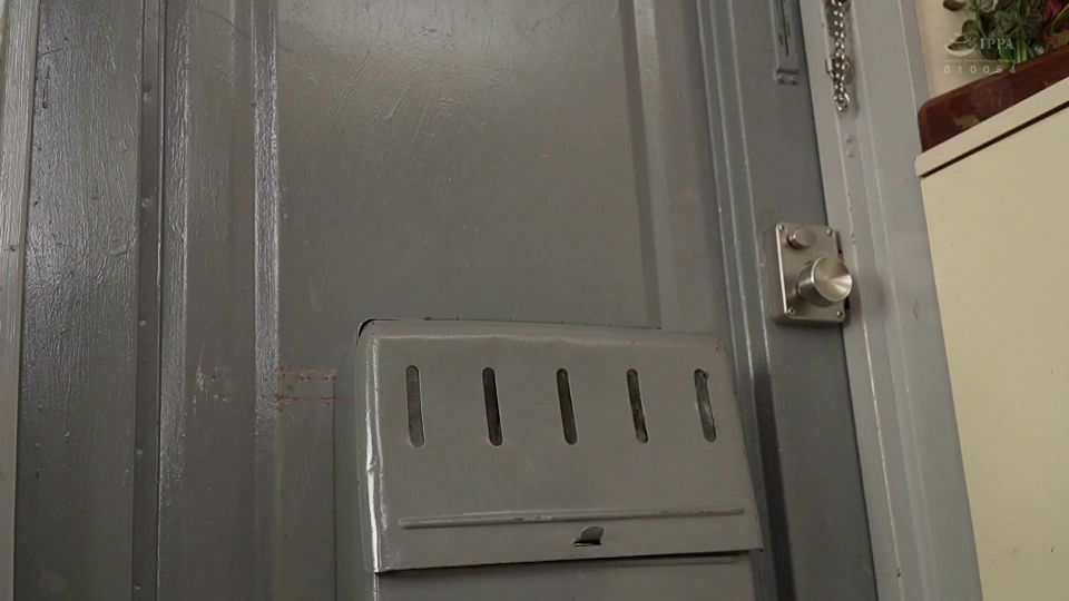 JUR-215 【モザイク破壊版】童貞の僕をからかうアパートの管理人・ゆみさんに射精管理され続けた夏休みの7日間 風間ゆみ