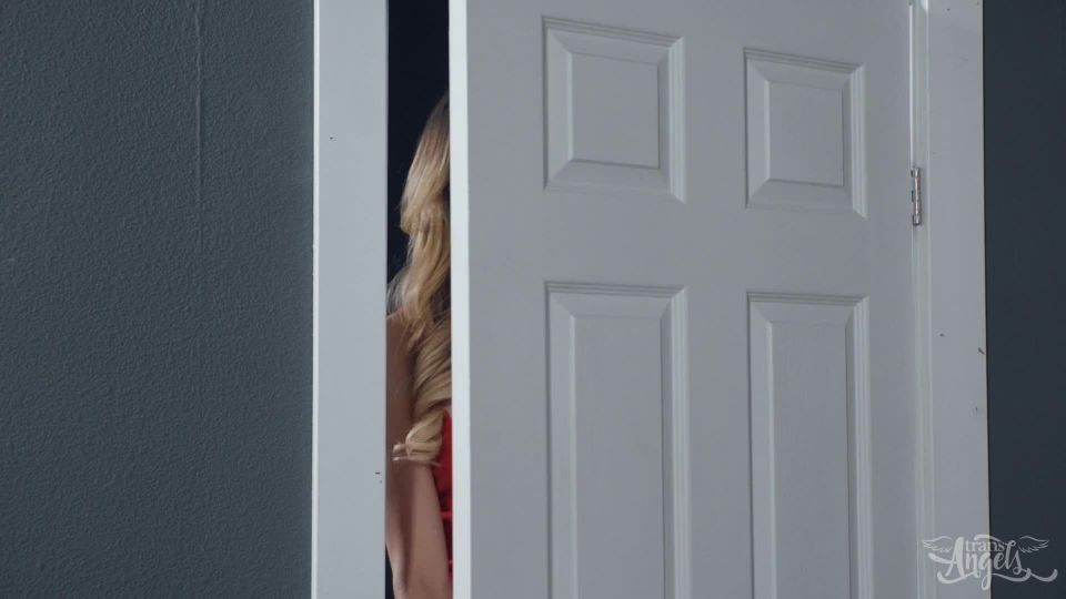 transexual porno  Khloe Kay Y Casey besos Especial de hoy – 28.02.2019 (MP4, FullHD, 1920×1080)  transexuales