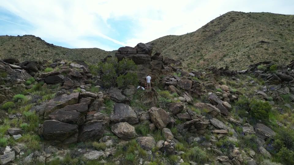 Serenity Cox - Public double creampie from husband and his friend while hiking.