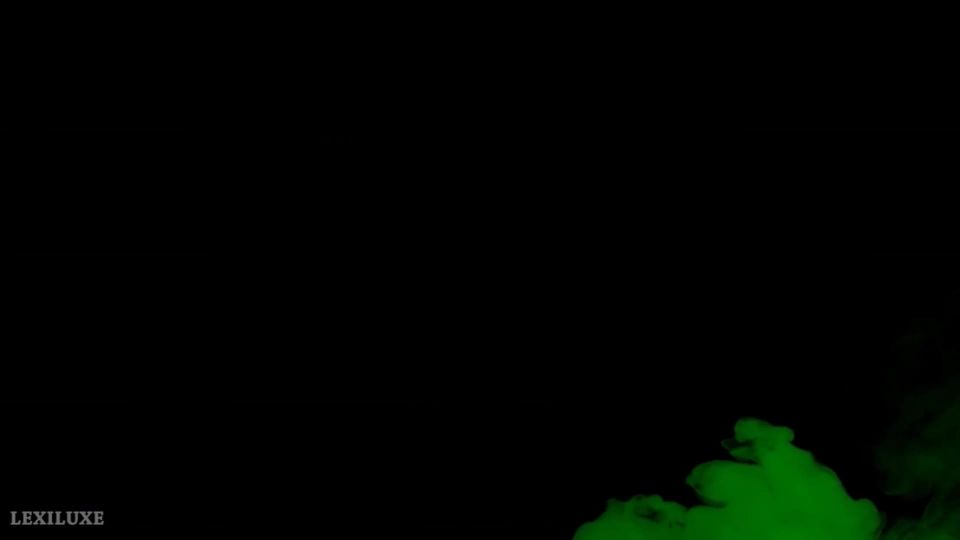 gratis porno clip 17 Princesa Lexi Luxe - THIRTEEN  masturbando  femdom porno todo femdom