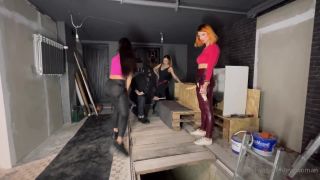 fetish  evilwoman-30-12-2020-1546047183-casual-fem-dom-mouthfucking-kiking-spitting-faceslapping-shoes-kissing-our-worker-has   EvilWoman 