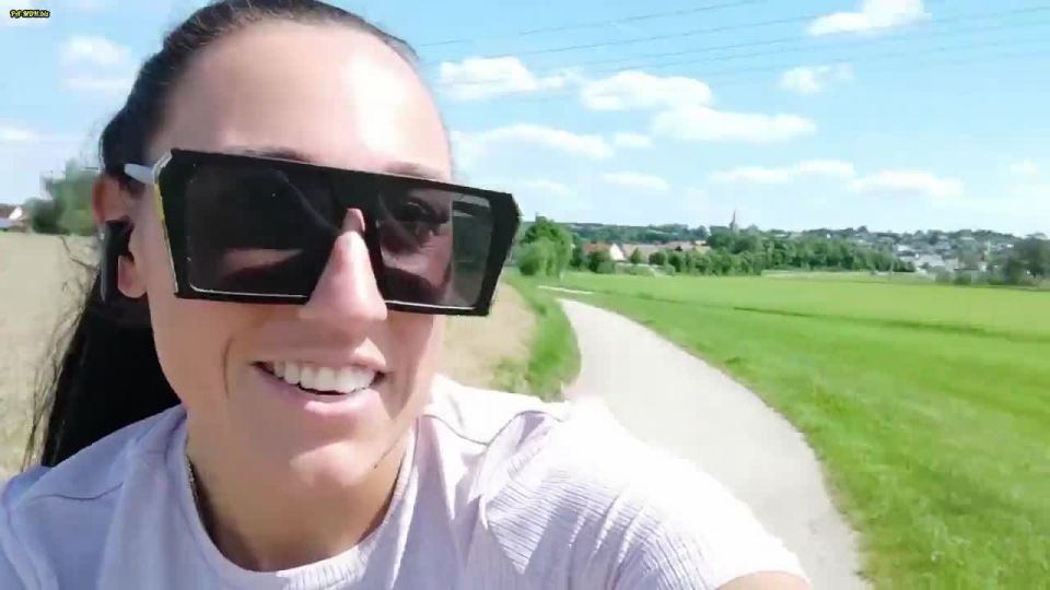video 41 Theresina - FUCK FAST ERWISCHT - Ich habe gedacht, ich sei alleine , amateur xhmstr on femdom porn 