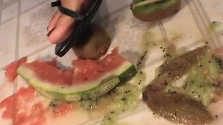 EroticNeighbor crush fruit (mp4)