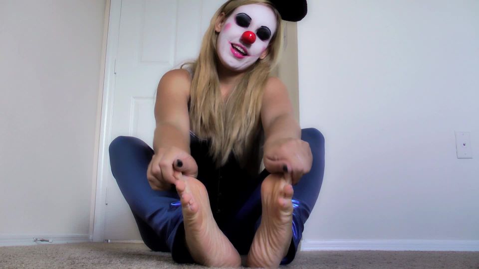 free adult clip 38 Kitzi Klown in Feet And Orgasms - femdom - femdom porn alison tyler femdom