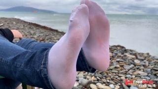 [GetFreeDays.com] Beautiful Sweaty Nylon Feet In Jeans Outdoor Compilation Porn Film May 2023