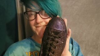 Seattle Ganja Goddess gets new glitter Converse! New shoes, shoe licking