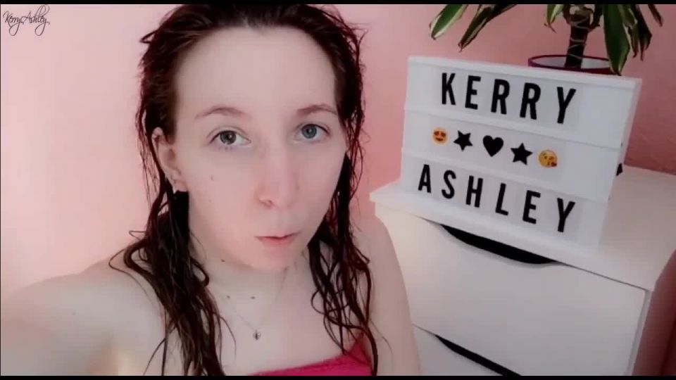 video 35 barefoot crush fetish JustKerry - Heizungsfritze filmt mich heimlich , sex on amateur porn