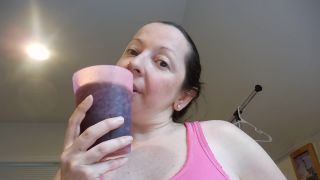 xxx video 44 Having soda and burping loudly on fetish porn sph femdom