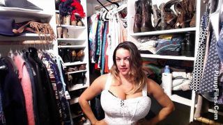 Monica Mendez - HD WebCam 4 - In My  Closet