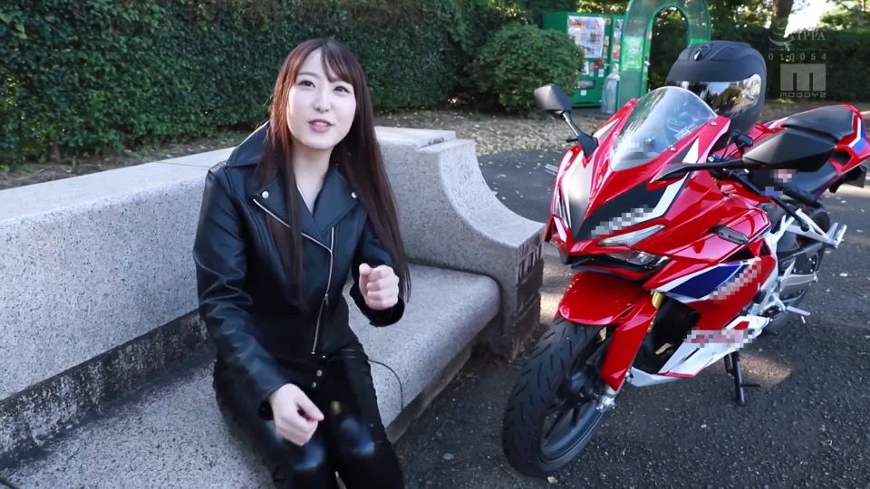 Asamiya Wakana MIFD-146 I Love Straddling Bikes And Guys! However, The Super Lewd Horse Riding Rider SEX Who Has Applied With Curiosity Because He Likes SEX Makes His AV Debut! !! Wakana Asamiya - Digi...