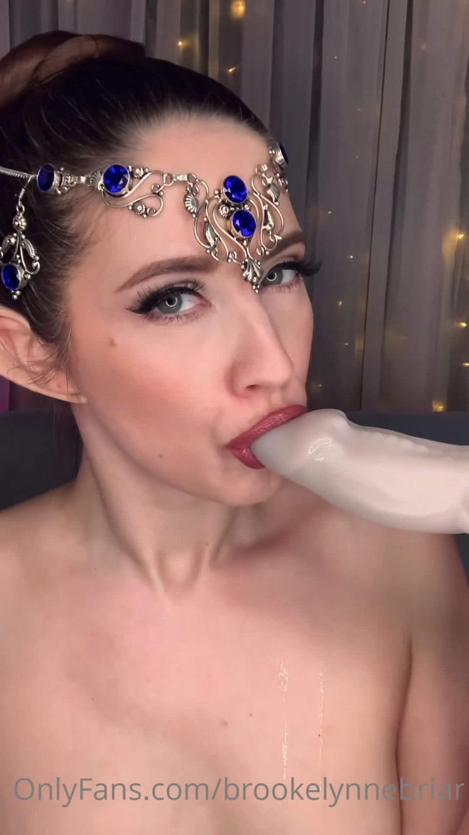 Onlyfans - BrookelynneBriar - Jerk While The Queen Fucks You are unworthy of fucking the Queen - 13-03-2021