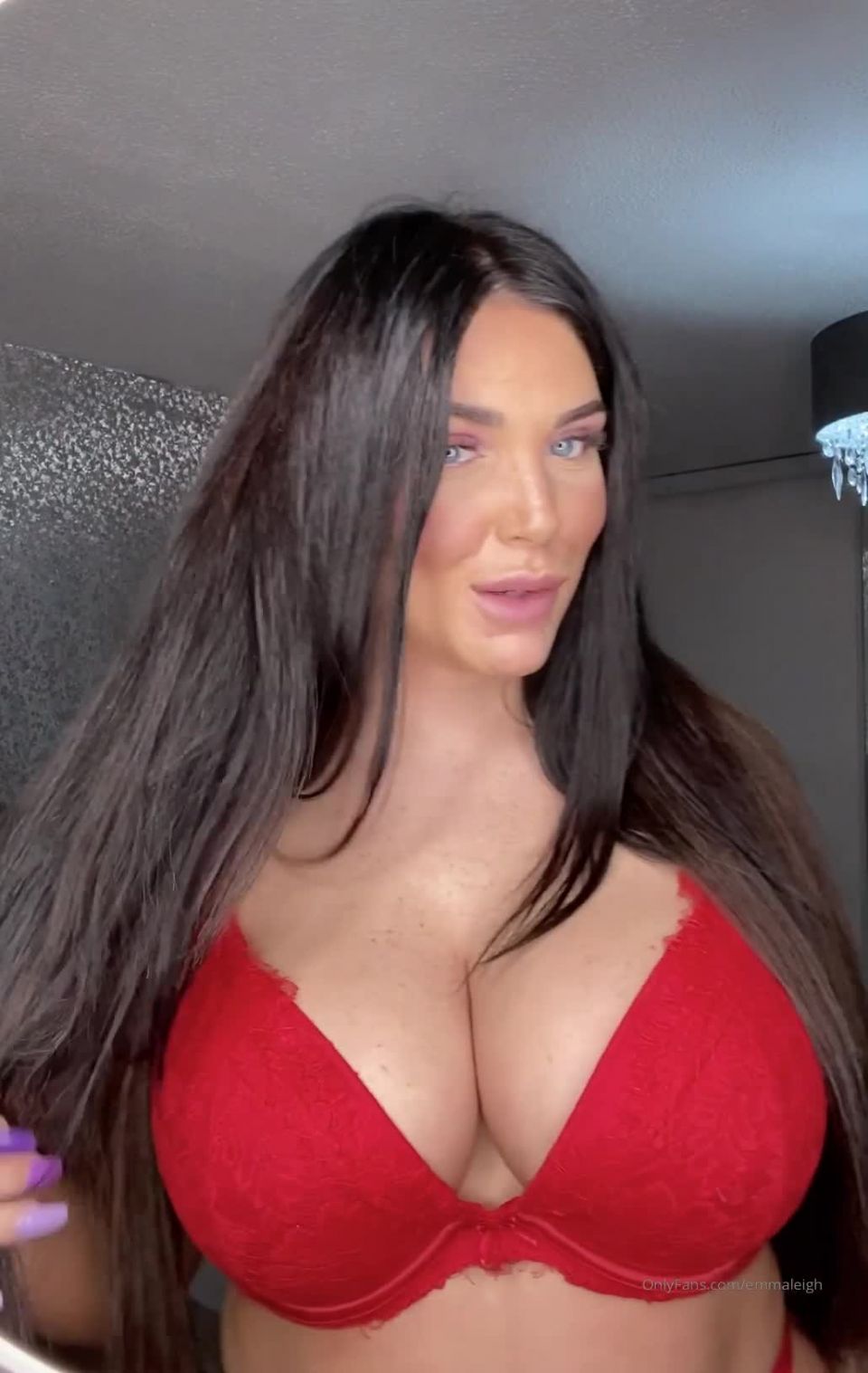 Leighvip - EMMA LEIGH () Leighvip 03-04-2020