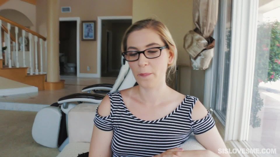 Niki Snow Stepsis necesita algo de amor.