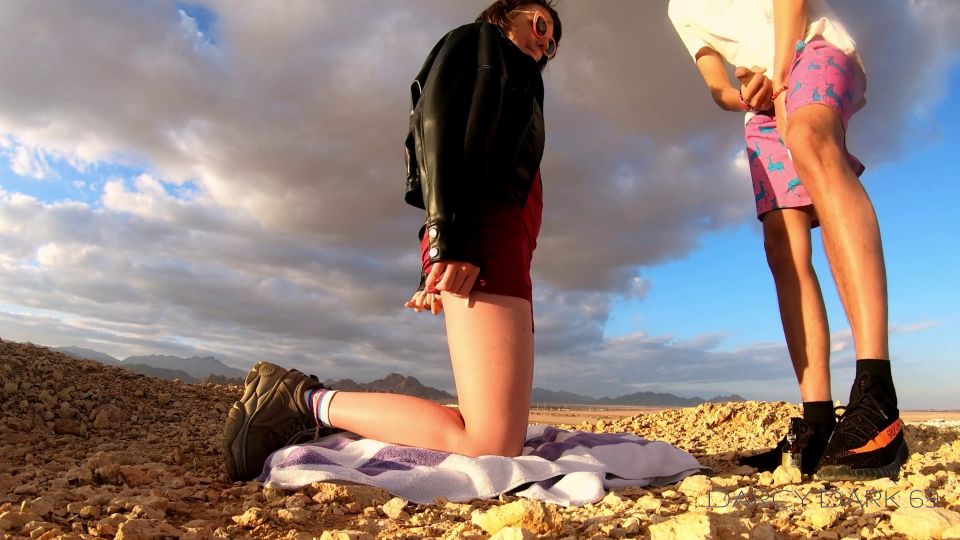 Darcy Dark Sex On An Excursion In The Desert (Amateur porn)