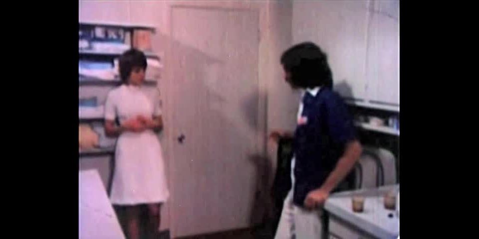 Collection Film 202: Hospital Hump (1970’s) - (Vintage)