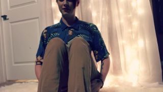 online xxx clip 18 TheJennaKitten – Farting in Boyfriends Clothes on solo female horny amateur