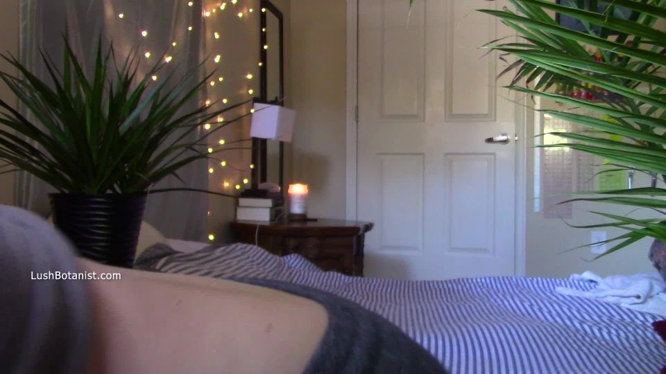 video 35 Lush Botanist – Farting and Rating Your Cock on big ass porn fucked sexy big ass