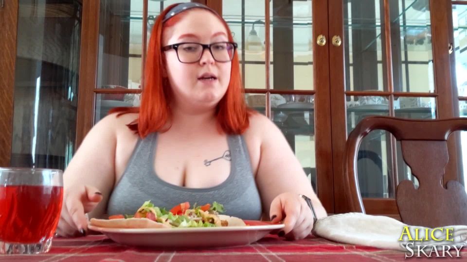 porn clip 3 AliceSkary - Mukbang - BBW Eating Leftover Tacos on femdom porn yada bbw