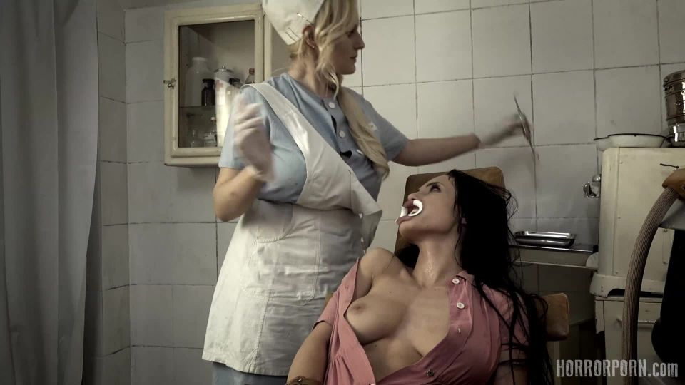 Horror Porn: Dentist BDSM porn video and captions, big booty ebony anal on big tits 