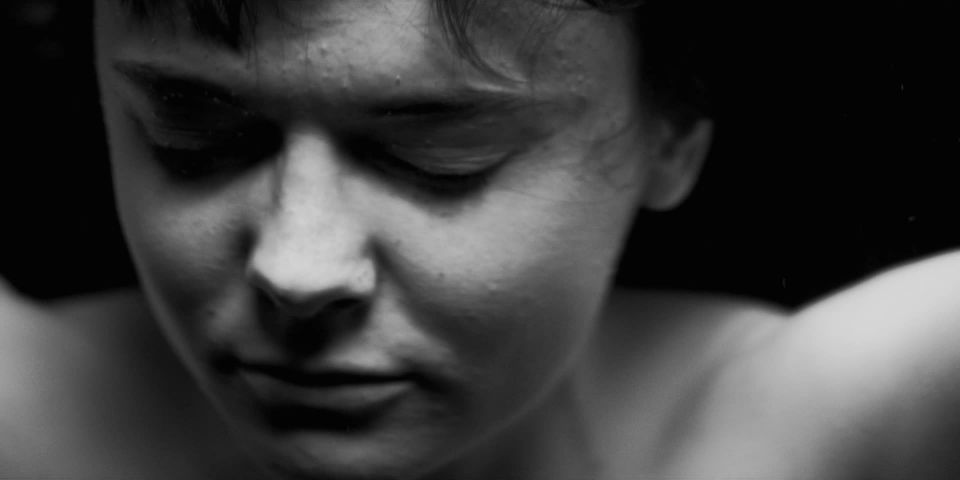 Alexa-Jeanne Dube - CRi - Don’t (2016) HD 1080p!!!