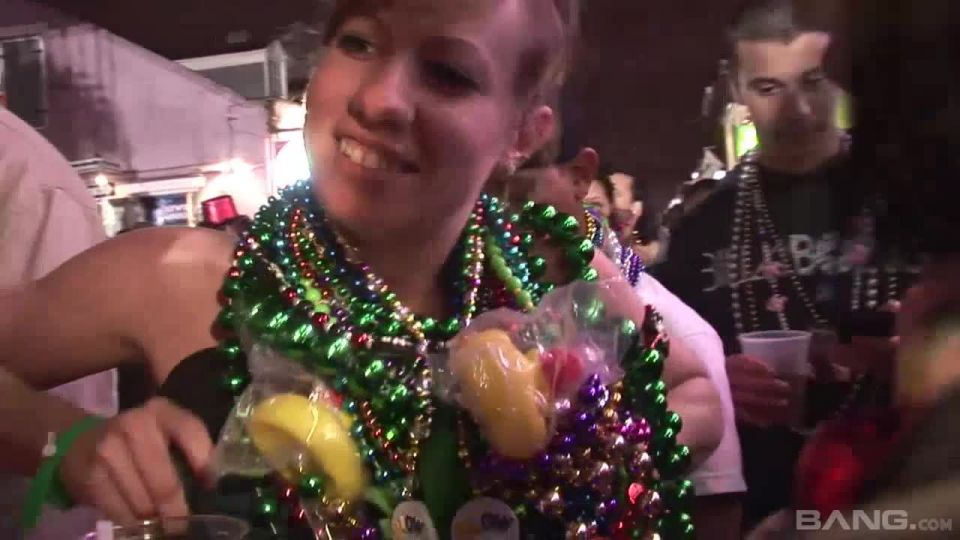 Shirley Shows Boobs For Beads